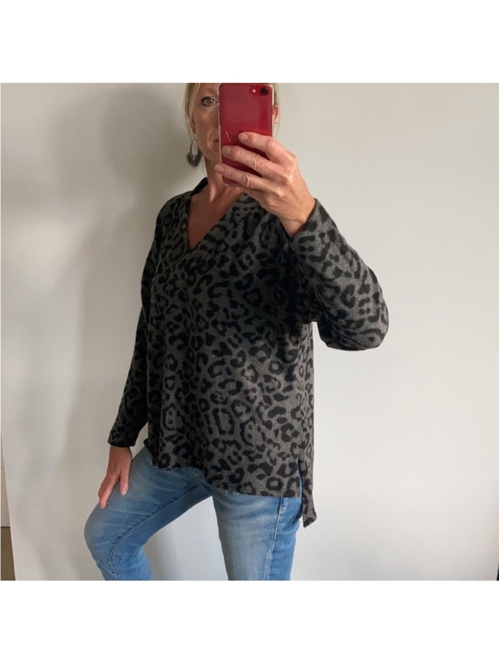 Long Sleeve Animal Print Tunic Top - Picture 3 of 7